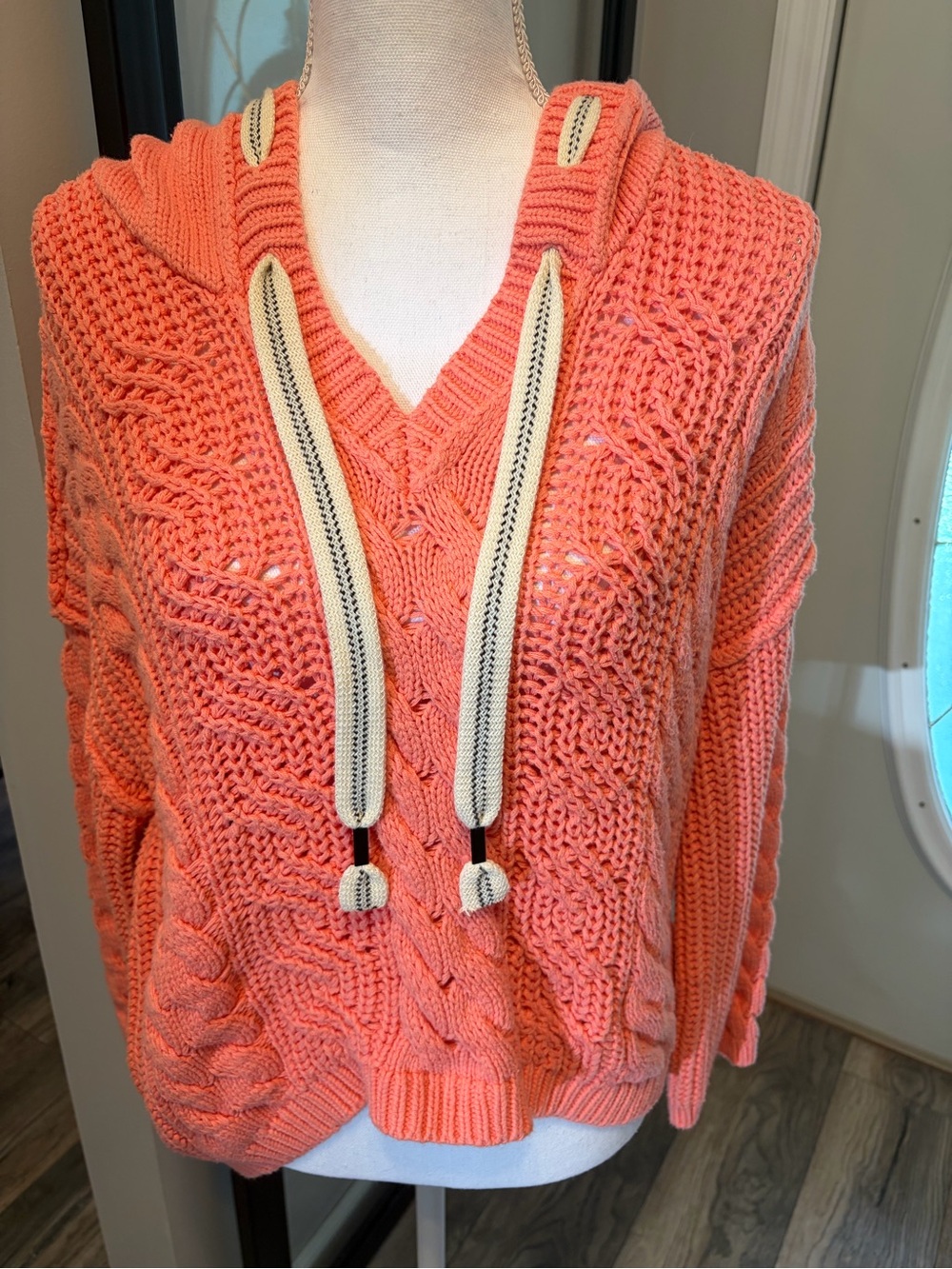 Boutique Cable Knit V-Neck Pullover Hoodie…Size Medium